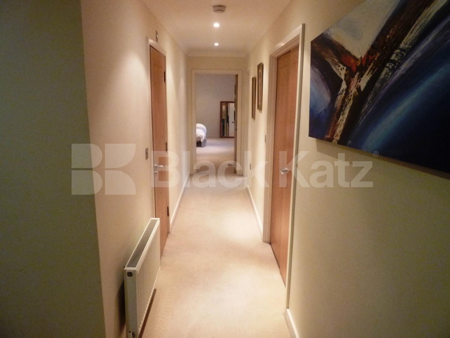 			CAMDEN GIRLS SCHOOL CATCHMENT AREA!, 2 Bedroom, 1 bath, 1 reception Flat			 Canal Boulevard, Camden Road, CAMDEN